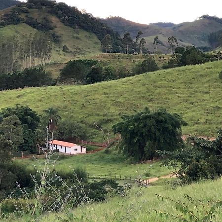 فيلا Vivenda Dos Guaranys -Um Projeto Ecologico - Casa Conservatória المظهر الخارجي الصورة