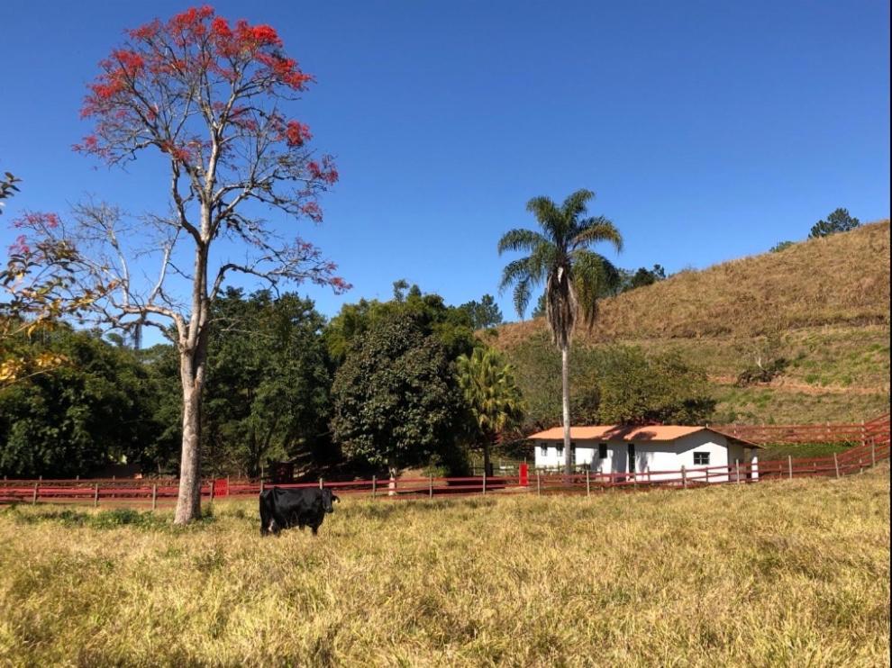 فيلا Vivenda Dos Guaranys -Um Projeto Ecologico - Casa Conservatória المظهر الخارجي الصورة