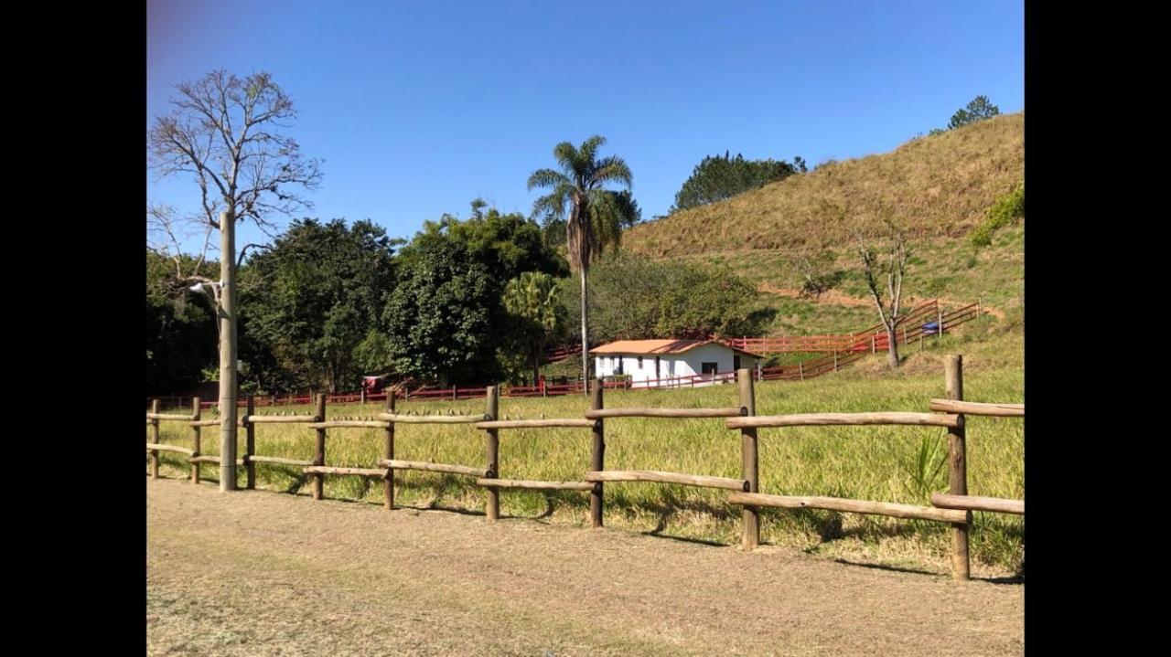 فيلا Vivenda Dos Guaranys -Um Projeto Ecologico - Casa Conservatória المظهر الخارجي الصورة